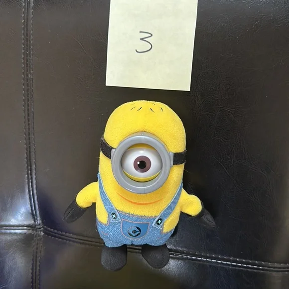 Despicable Me Minions plush toys - Picture 7 of 16